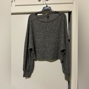 Long sleeve slight crop top